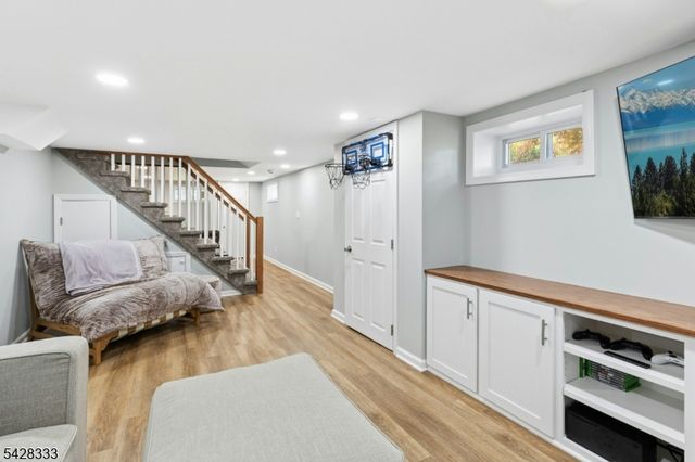 212 Beech St, Cranford Twp., NJ 07016