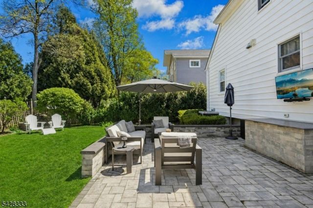 212 Beech St, Cranford Twp., NJ 07016