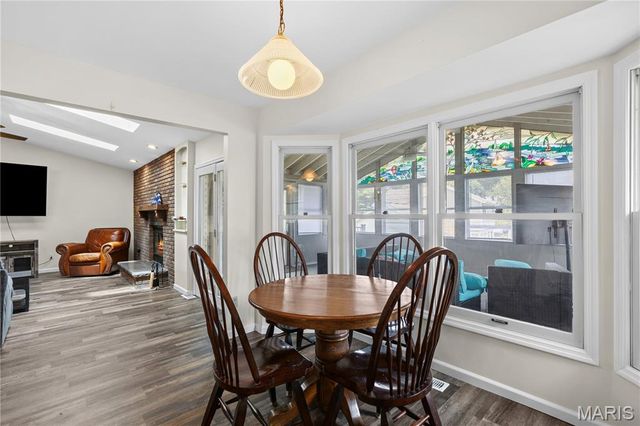 3 Harbor Point Court, Lake St Louis, MO 63367