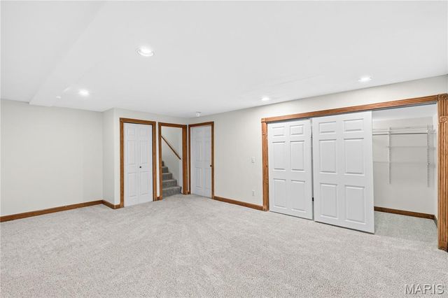 3 Harbor Point Court, Lake St Louis, MO 63367