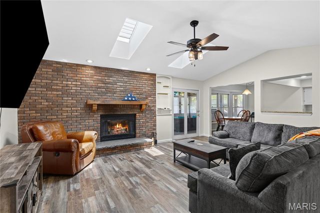 3 Harbor Point Court, Lake St Louis, MO 63367