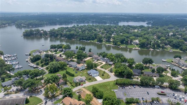 3 Harbor Point Court, Lake St Louis, MO 63367