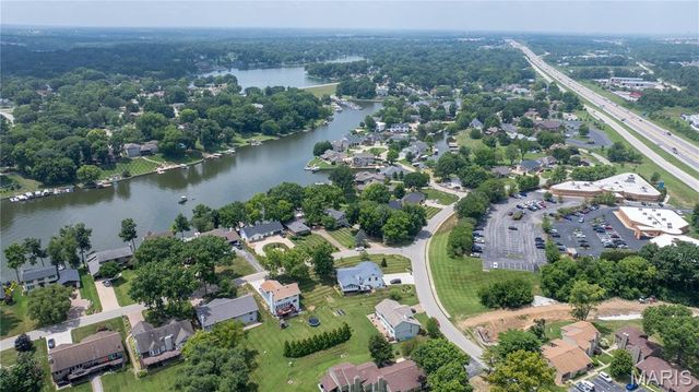 3 Harbor Point Court, Lake St Louis, MO 63367