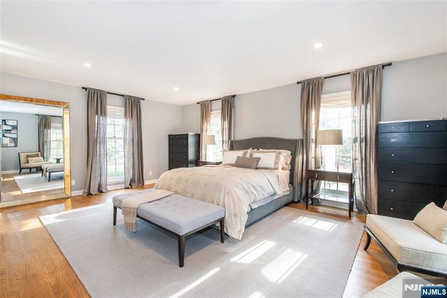 112 Heller Way, Montclair, NJ 07043