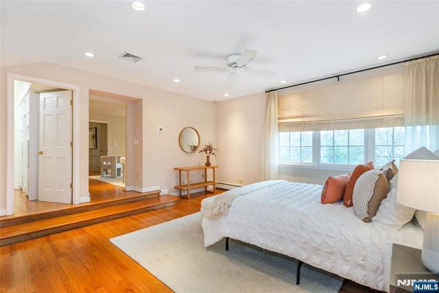 112 Heller Way, Montclair, NJ 07043