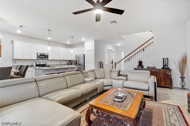 2516 Kona WAY, Naples, FL 34120