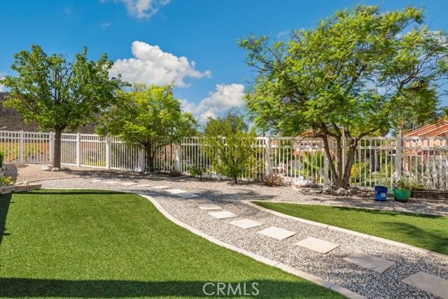 26850 Valensole Court, Murrieta, CA 92562