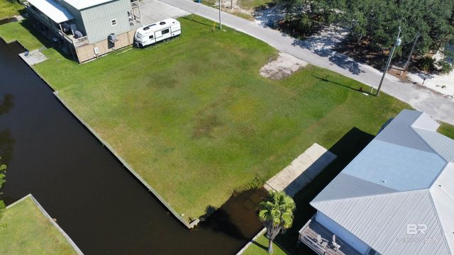 232 W 3rd Avenue, Gulf Shores, AL 36542
