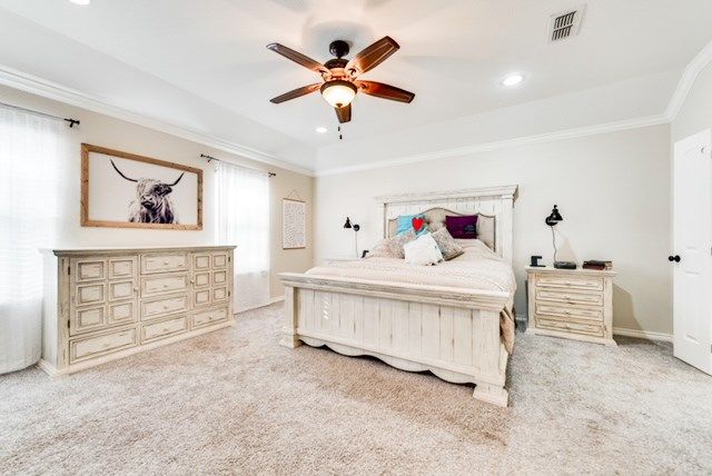 7603 Canterbury Dr, Odessa, TX 79765