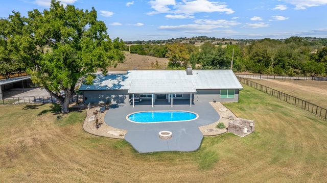 600 Glenn Cemetery Road, Tolar, TX 76476