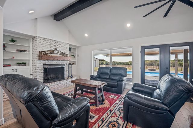 600 Glenn Cemetery Road, Tolar, TX 76476