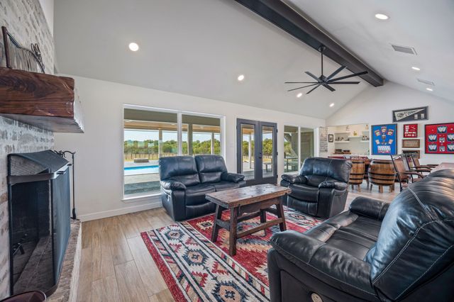 600 Glenn Cemetery Road, Tolar, TX 76476