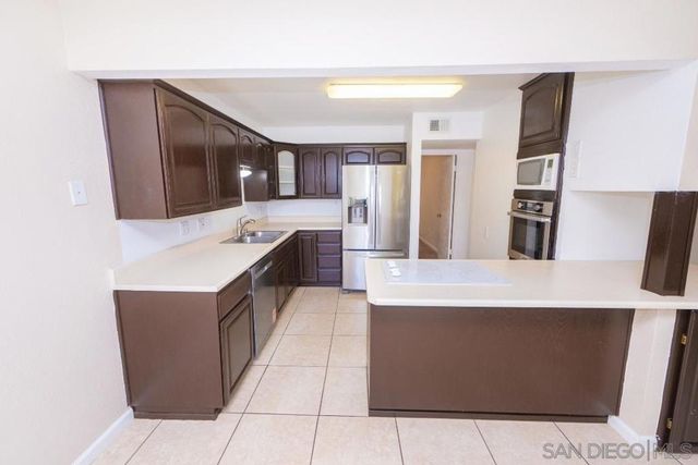 514 Shady Lane unit C C, El Cajon, CA 92021