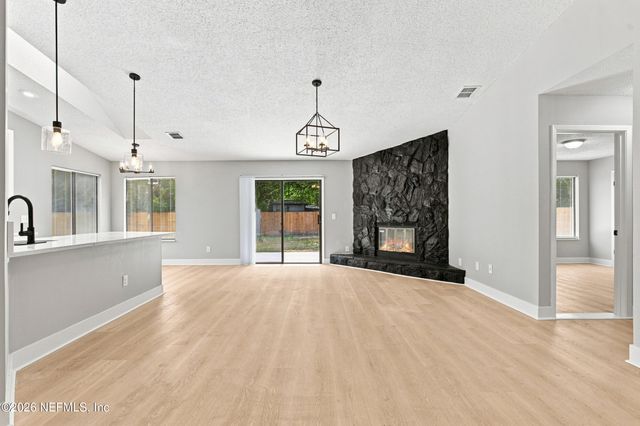 13130 EVERETT Court E, Jacksonville, FL 32225