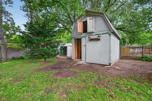 3921 Williston Road, Minnetonka, MN 55345