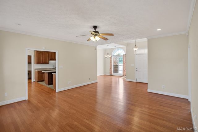 70 HERMITAGE Pass, Wetumpka, AL 36093