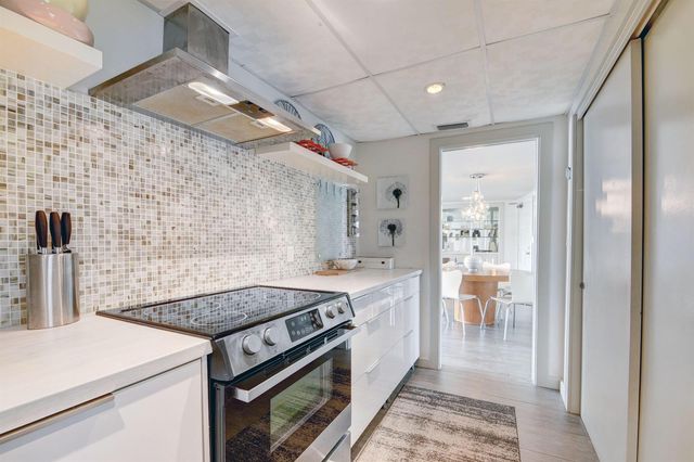 2780 S OCEAN Boulevard 510, Palm Beach, FL 33480