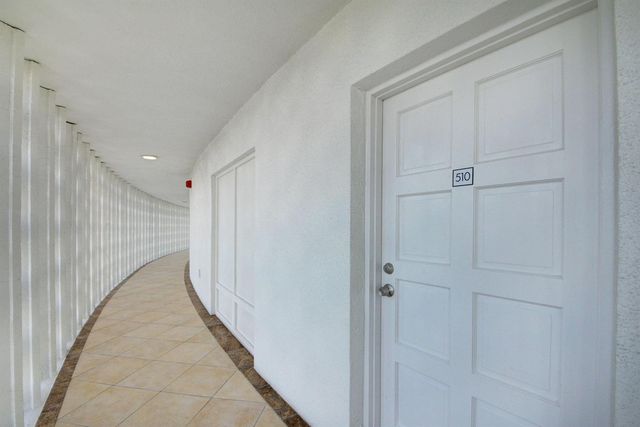 2780 S OCEAN Boulevard 510, Palm Beach, FL 33480