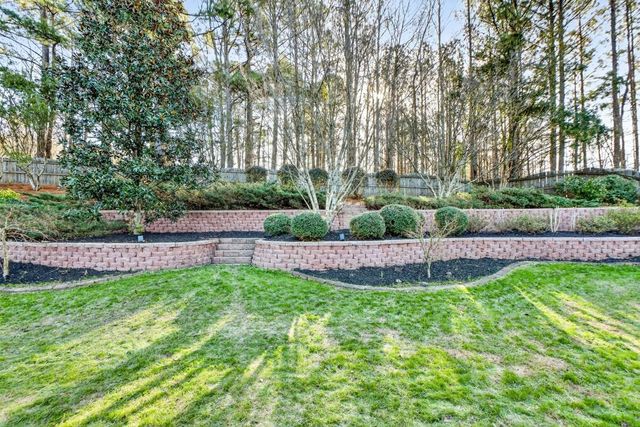 147 Lake Cove Approach, Newnan, GA 30265