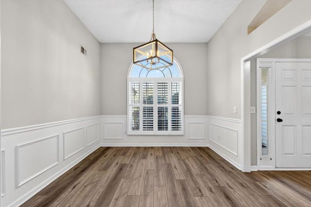 147 Lake Cove Approach, Newnan, GA 30265