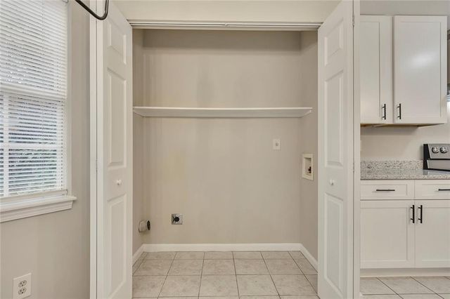 843 Joseph Club SW Drive, Mableton, GA 30126