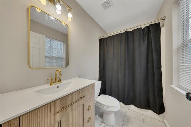 843 Joseph Club SW Drive, Mableton, GA 30126