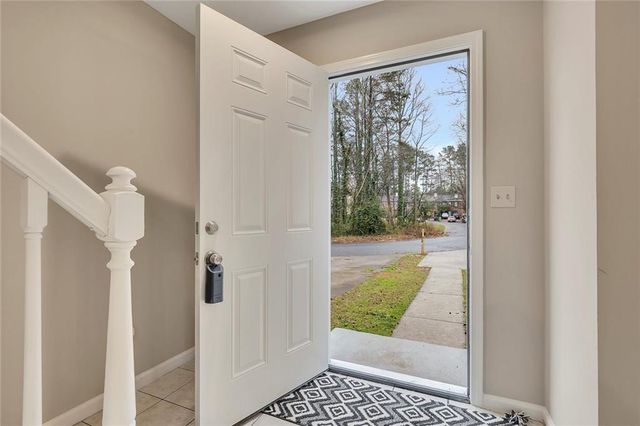 843 Joseph Club SW Drive, Mableton, GA 30126