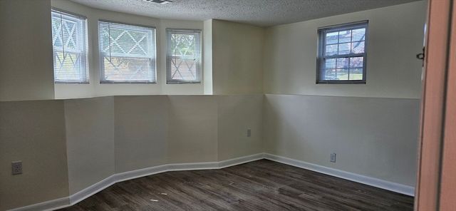 116 Oak Ln 2, Brockton, MA 02301
