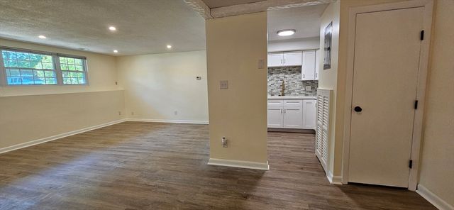 116 Oak Ln 2, Brockton, MA 02301