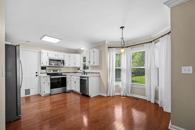 5601 Chestnutwood Trl, Hermitage, TN 37076
