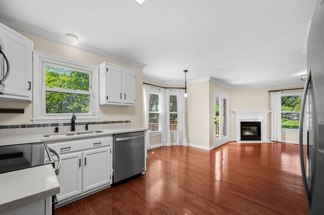 5601 Chestnutwood Trl, Hermitage, TN 37076