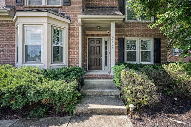 5601 Chestnutwood Trl, Hermitage, TN 37076