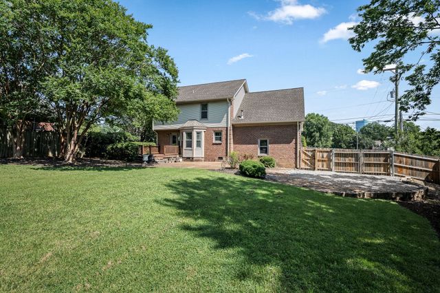 5601 Chestnutwood Trl, Hermitage, TN 37076