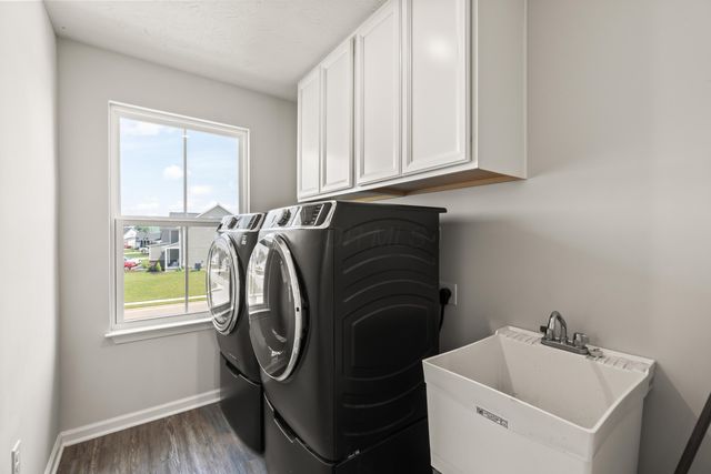 2806 Newcastle Drive, Troy, OH 45373