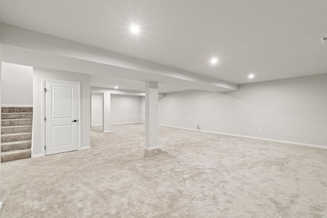 2806 Newcastle Drive, Troy, OH 45373