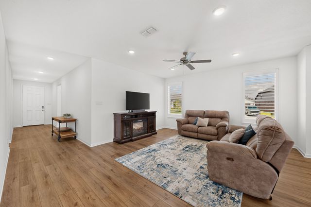 114 Drovers Drive, Cleburne, TX 76031