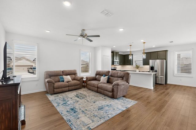 114 Drovers Drive, Cleburne, TX 76031