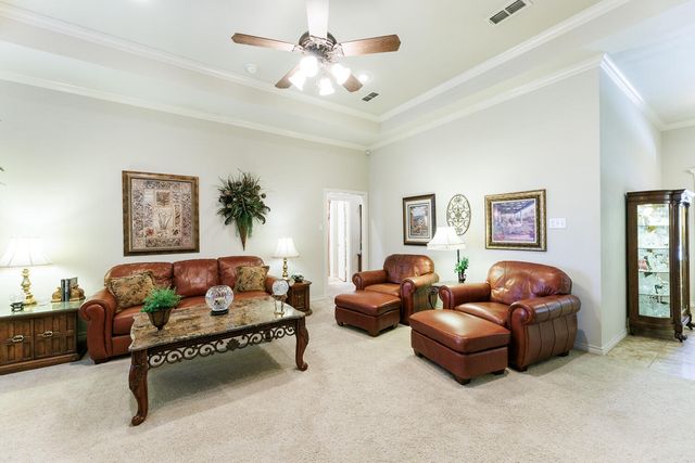 3912 101st Street, Lubbock, TX 79423