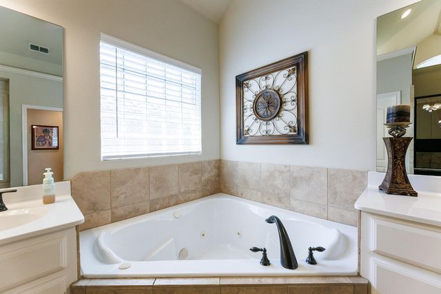 3912 101st Street, Lubbock, TX 79423