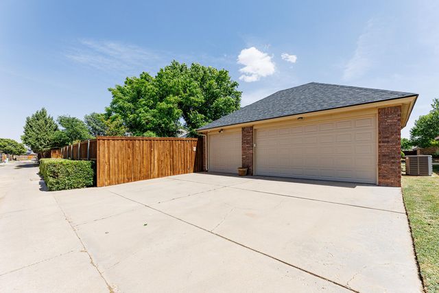 3912 101st Street, Lubbock, TX 79423
