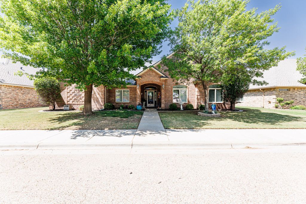 3912 101st Street, Lubbock, TX 79423