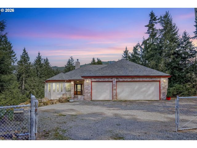 82155 BEAR CREEK Rd, Creswell, OR 97426