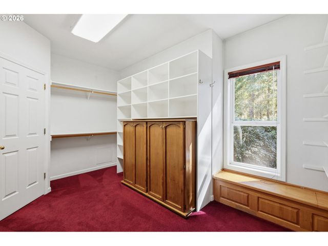 82155 BEAR CREEK Rd, Creswell, OR 97426