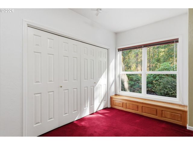 82155 BEAR CREEK Rd, Creswell, OR 97426