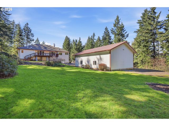 82155 BEAR CREEK Rd, Creswell, OR 97426
