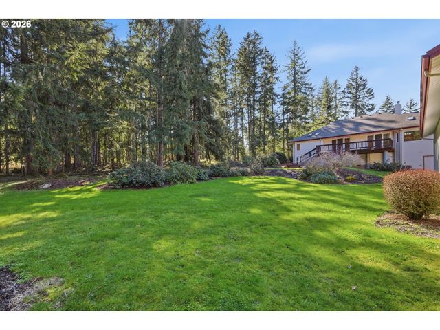 82155 BEAR CREEK Rd, Creswell, OR 97426