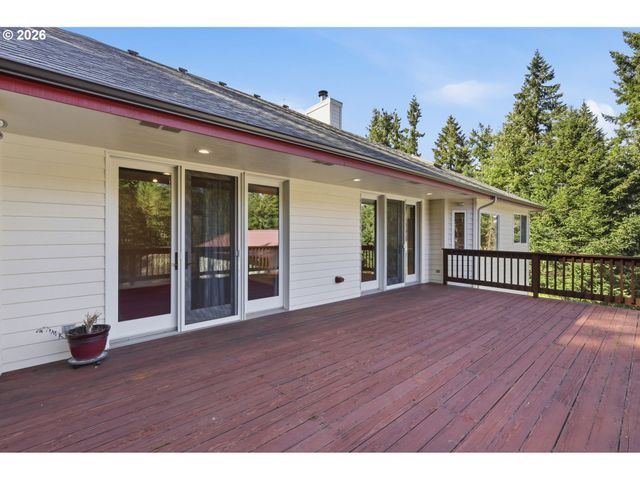 82155 BEAR CREEK Rd, Creswell, OR 97426