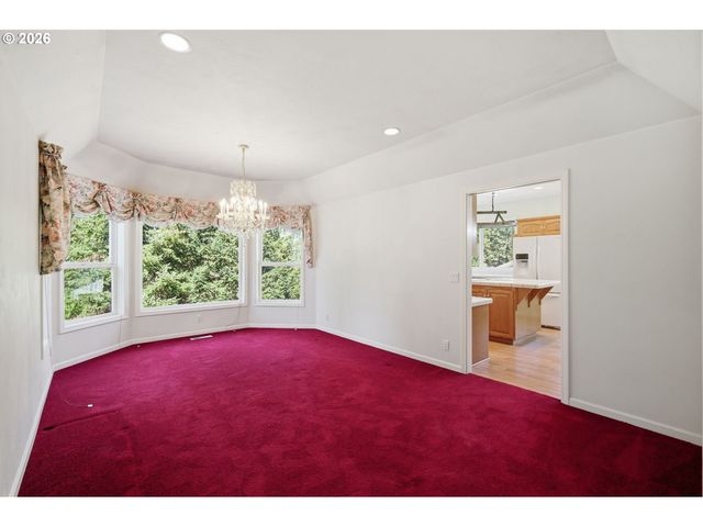 82155 BEAR CREEK Rd, Creswell, OR 97426