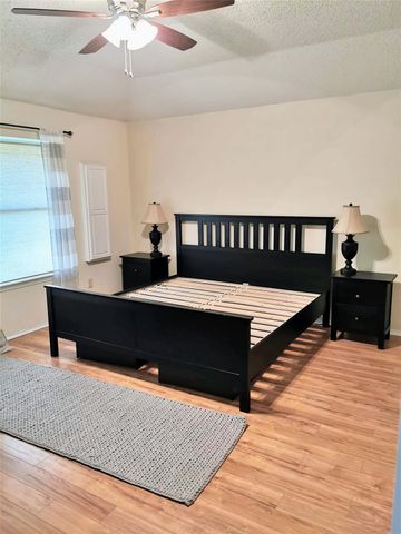 17820 Park Valley DR, Round Rock, TX 78681