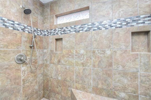 17820 Park Valley DR, Round Rock, TX 78681